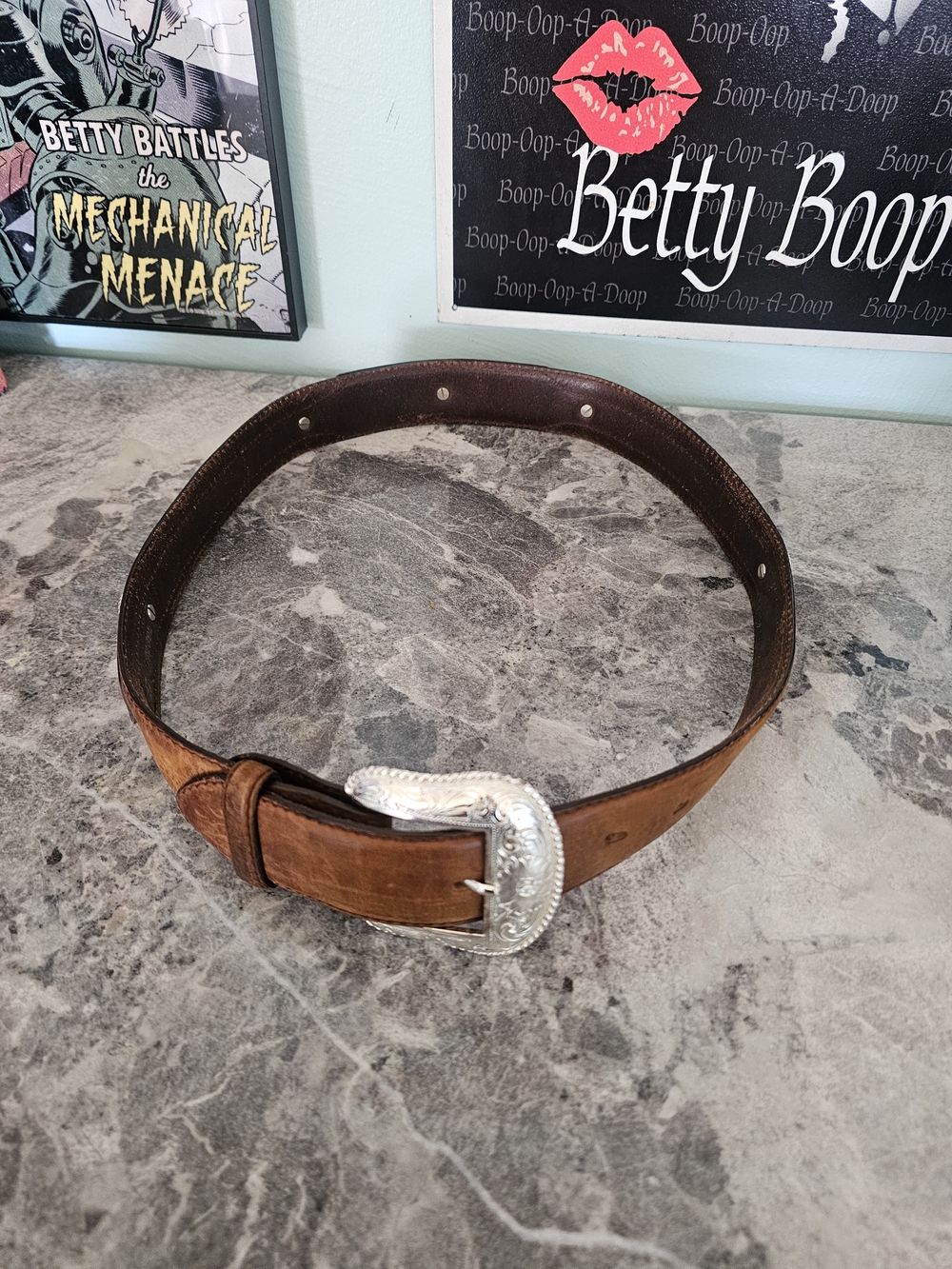Vintage Tony Lama "The Duke" Brown Leather Western Belt Size 32 7239L
